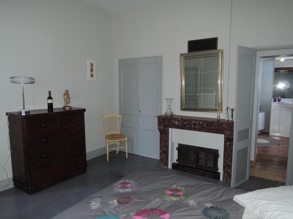Hotel Domaine Les Amarats Narbonne Zimmer foto