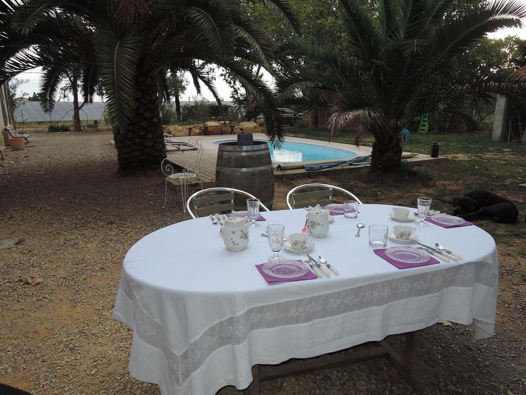 Hotel Domaine Les Amarats Narbonne Exterior foto